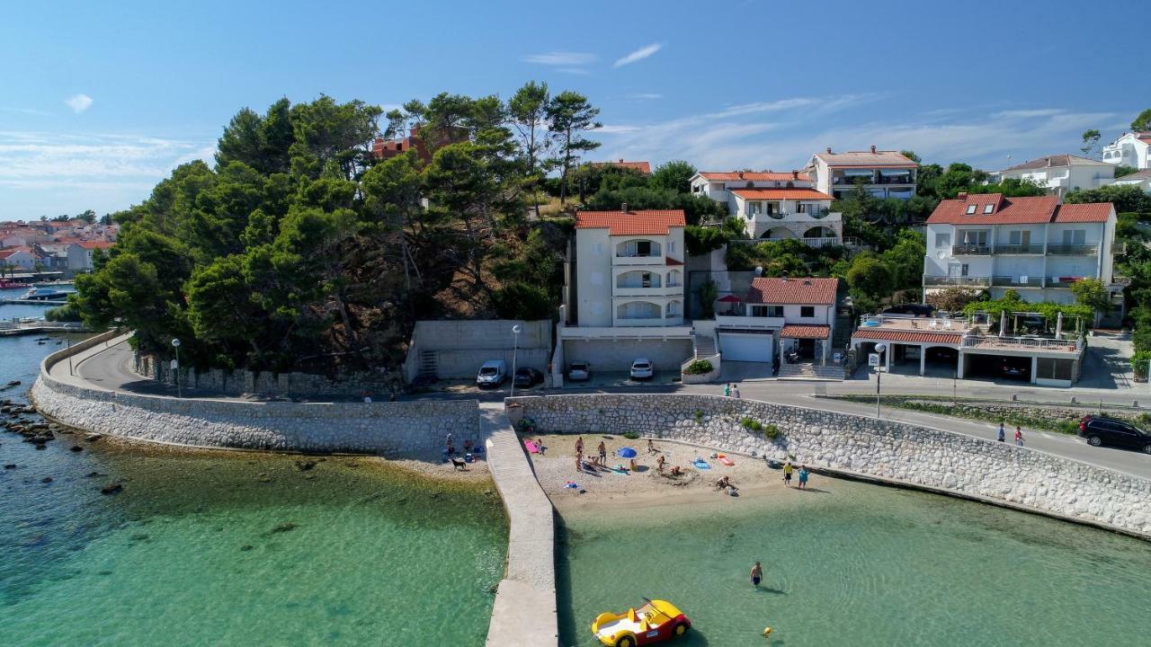 Lero Apartment Banjol Exterior photo