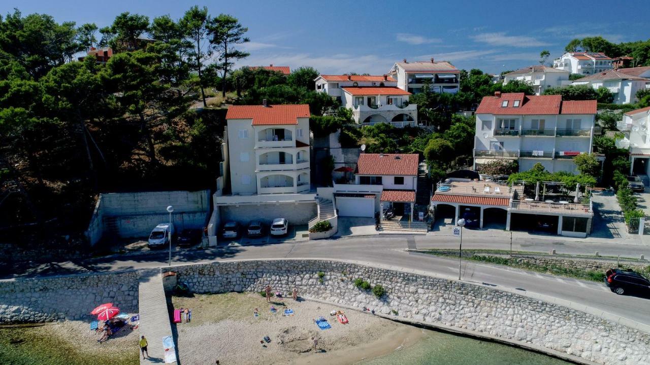 Lero Apartment Banjol Exterior photo