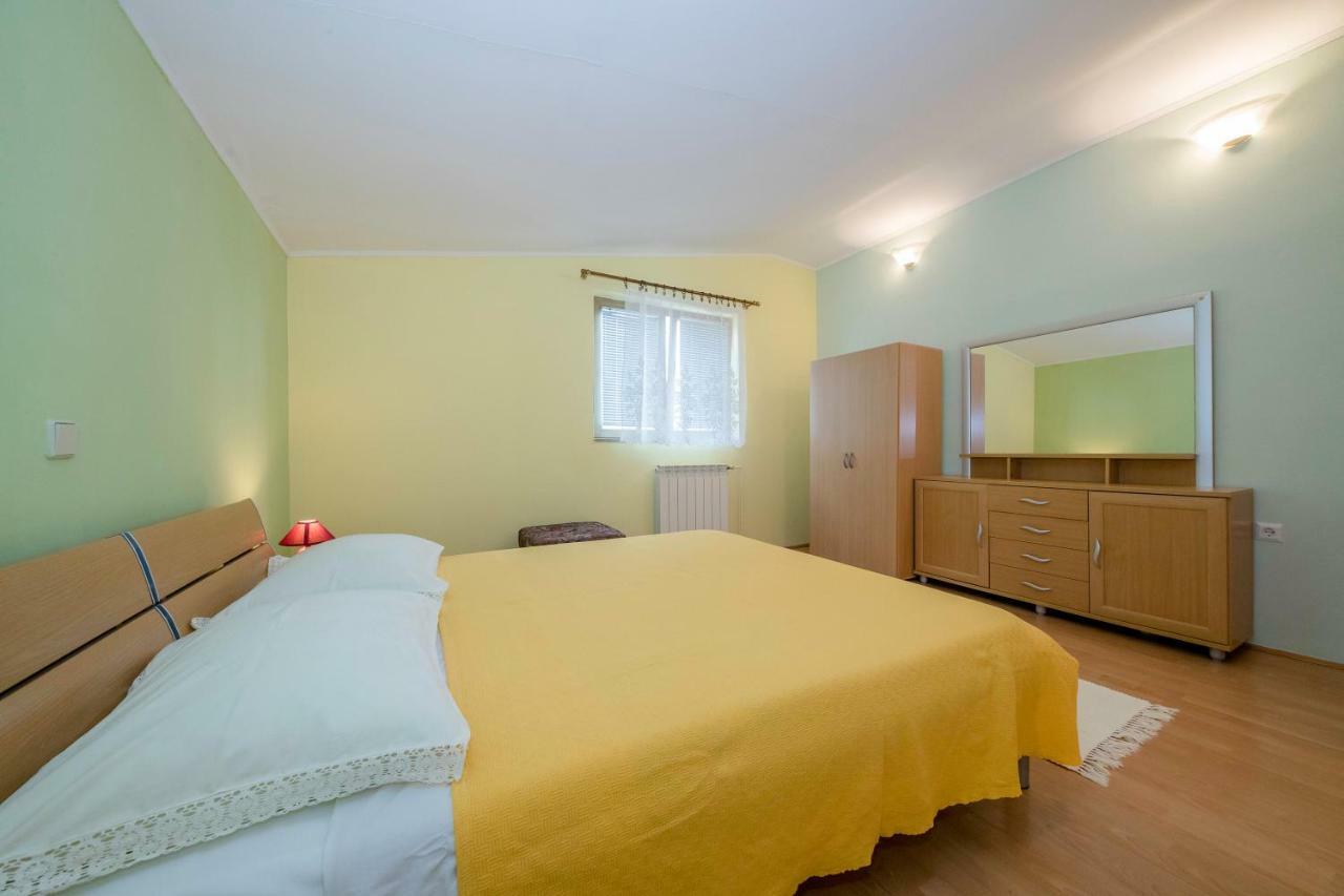 Lero Apartment Banjol Exterior photo